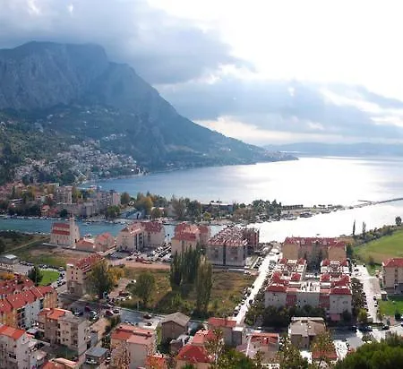 Karla * Omiš